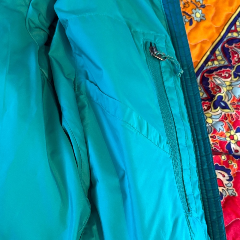 Eddie Bauer Puffer Jacket - Picture 5 of 6